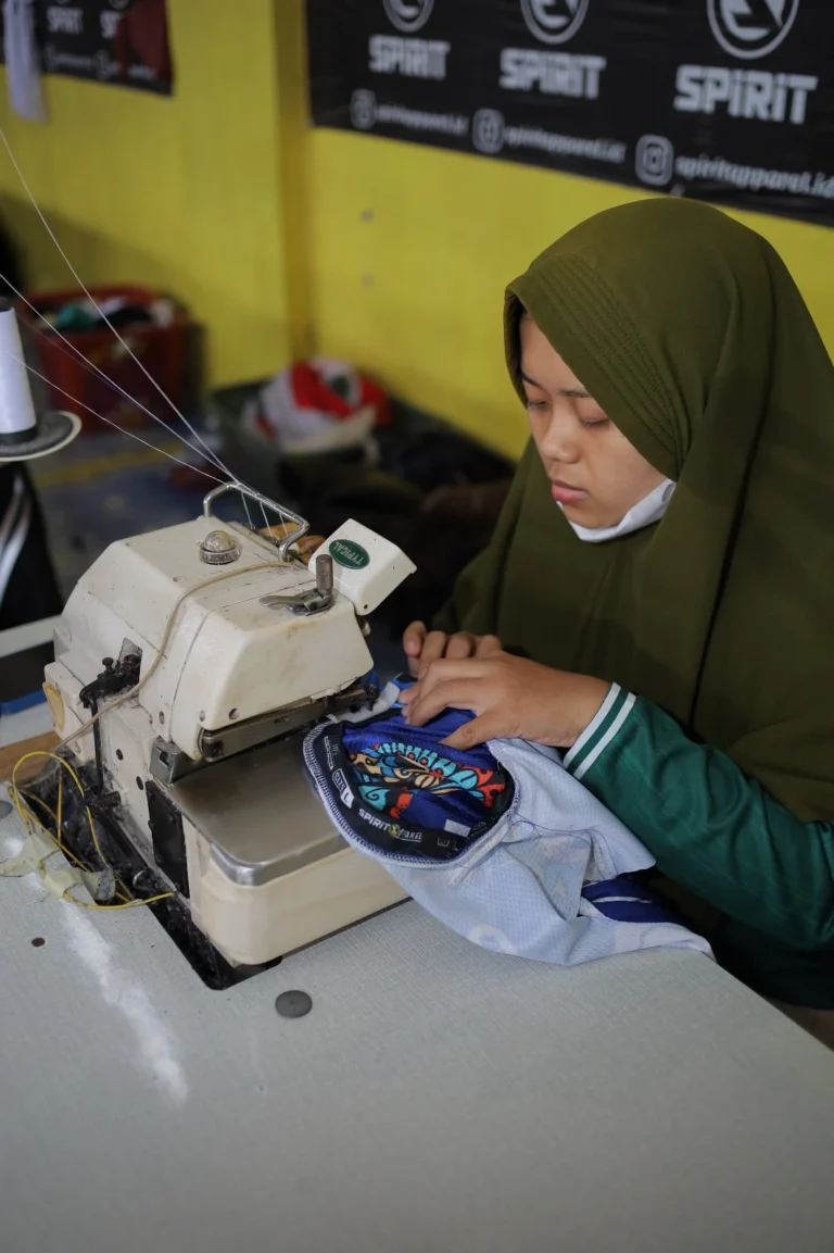 Foto Penjahit 4